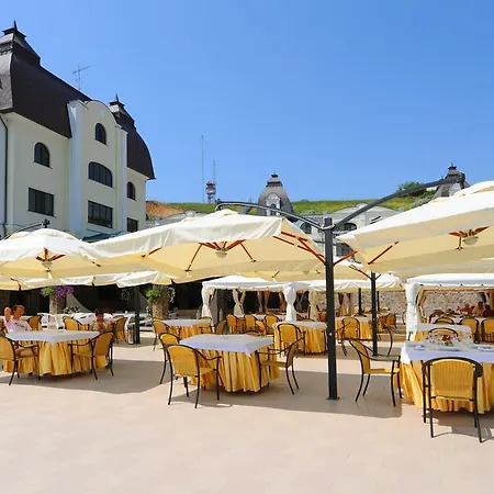 Hotel Grande Pettine 4*