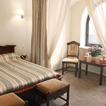 Отель Grande Pettine 4*