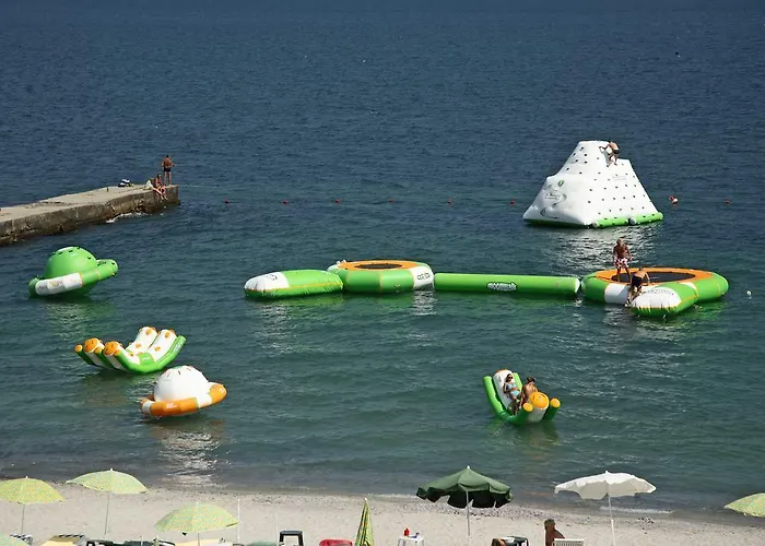 Szálloda Grande Pettine 4*