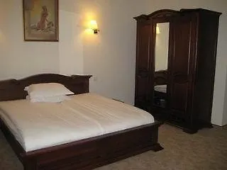 Grande Pettine 4* Odessza